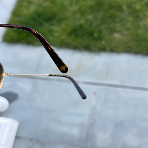 *Brand New Authentic* Louis Vuitton LV Pilot Sunglasses - Picture 4 of 15